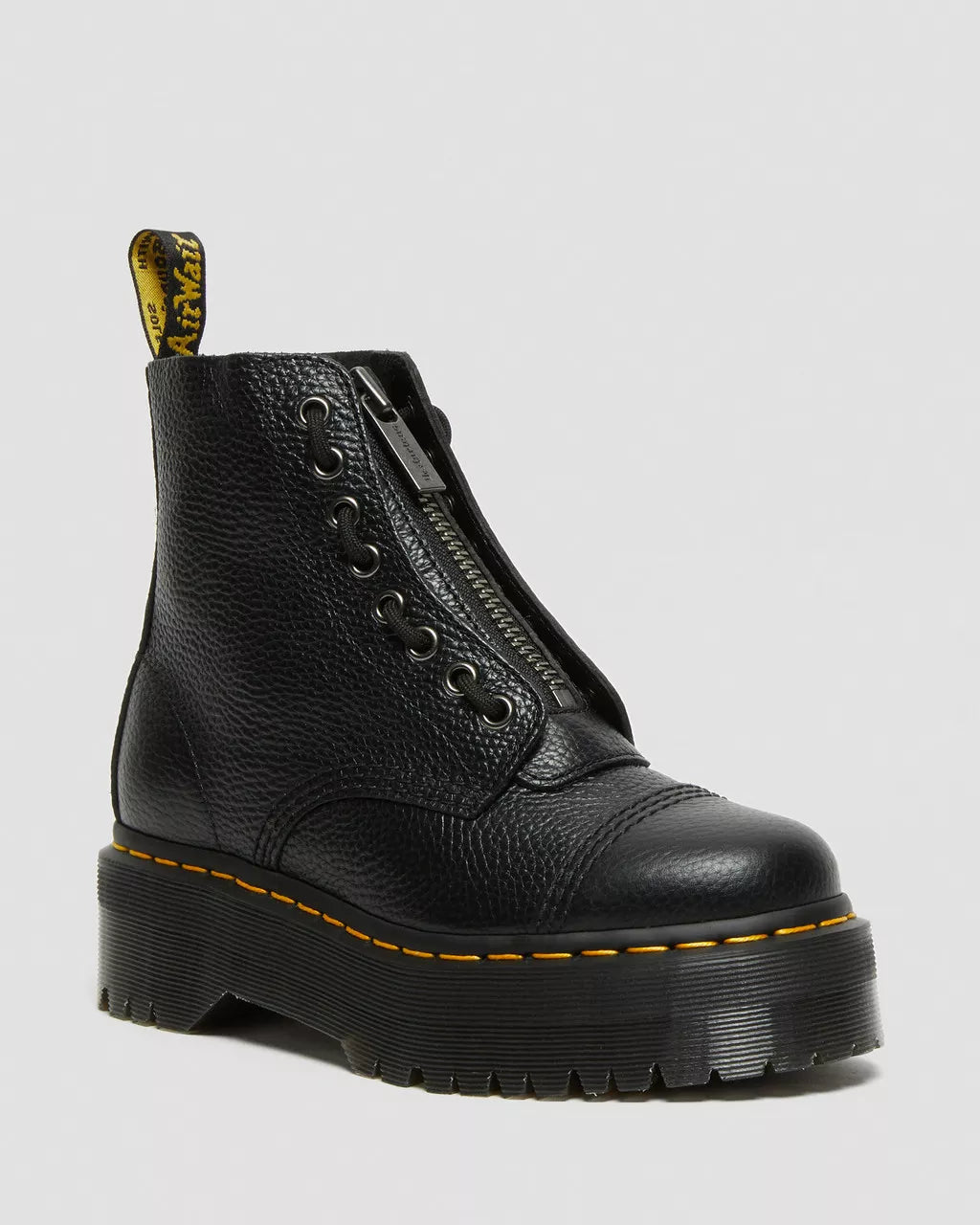 DR MARTENS BOOTS